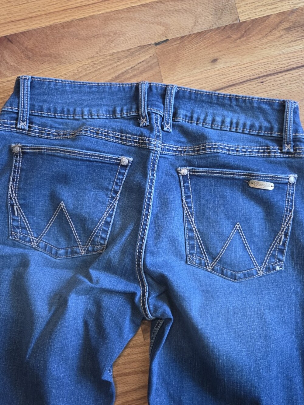 Wrangler Bootcut Jeans Women’s 11/12x34 Blue Jeans Contrast Stitching Western - Picture 6 of 7